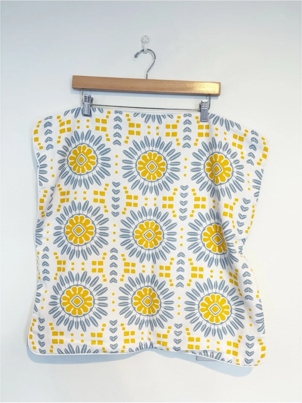 Serena & Lily || Campania Pillow Cover 24” Square Canary Yellow Coastal Blue NWT